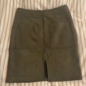 Olive green suede skirt - L